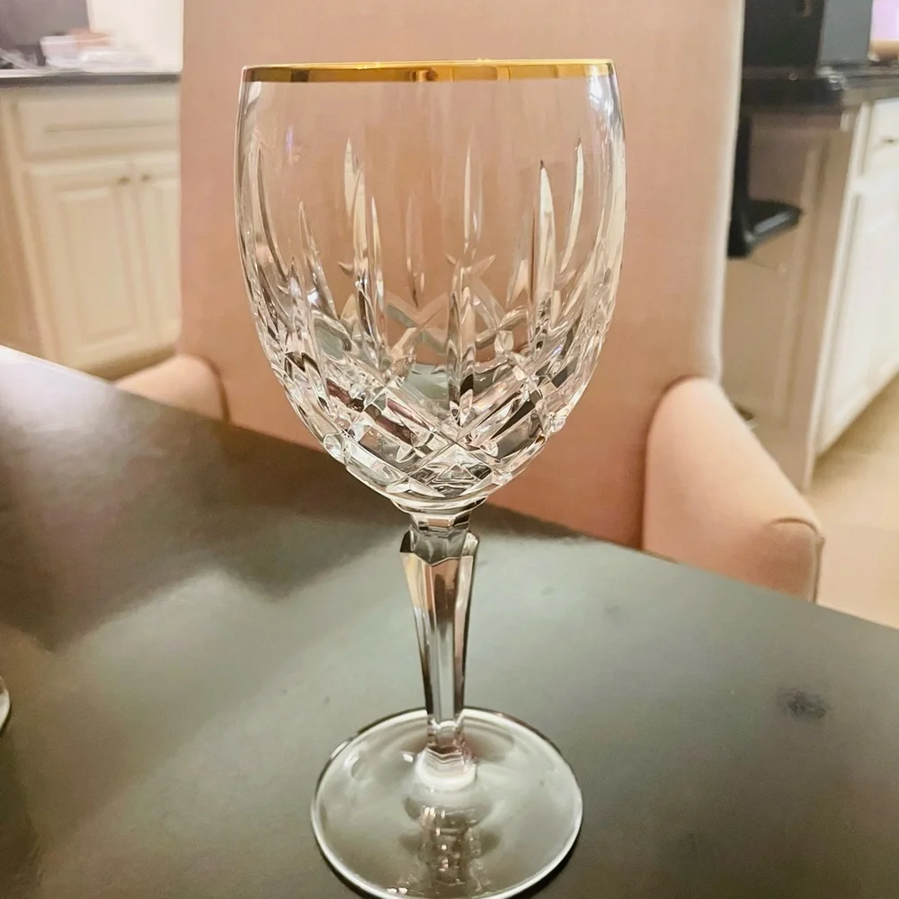 ❌SOLD❌ Gorham Lady Anne Gold Crystal Wine Glasses Set of Four. - Picture 2 of 3